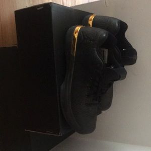 Jordan 31 Black And Gold. Low